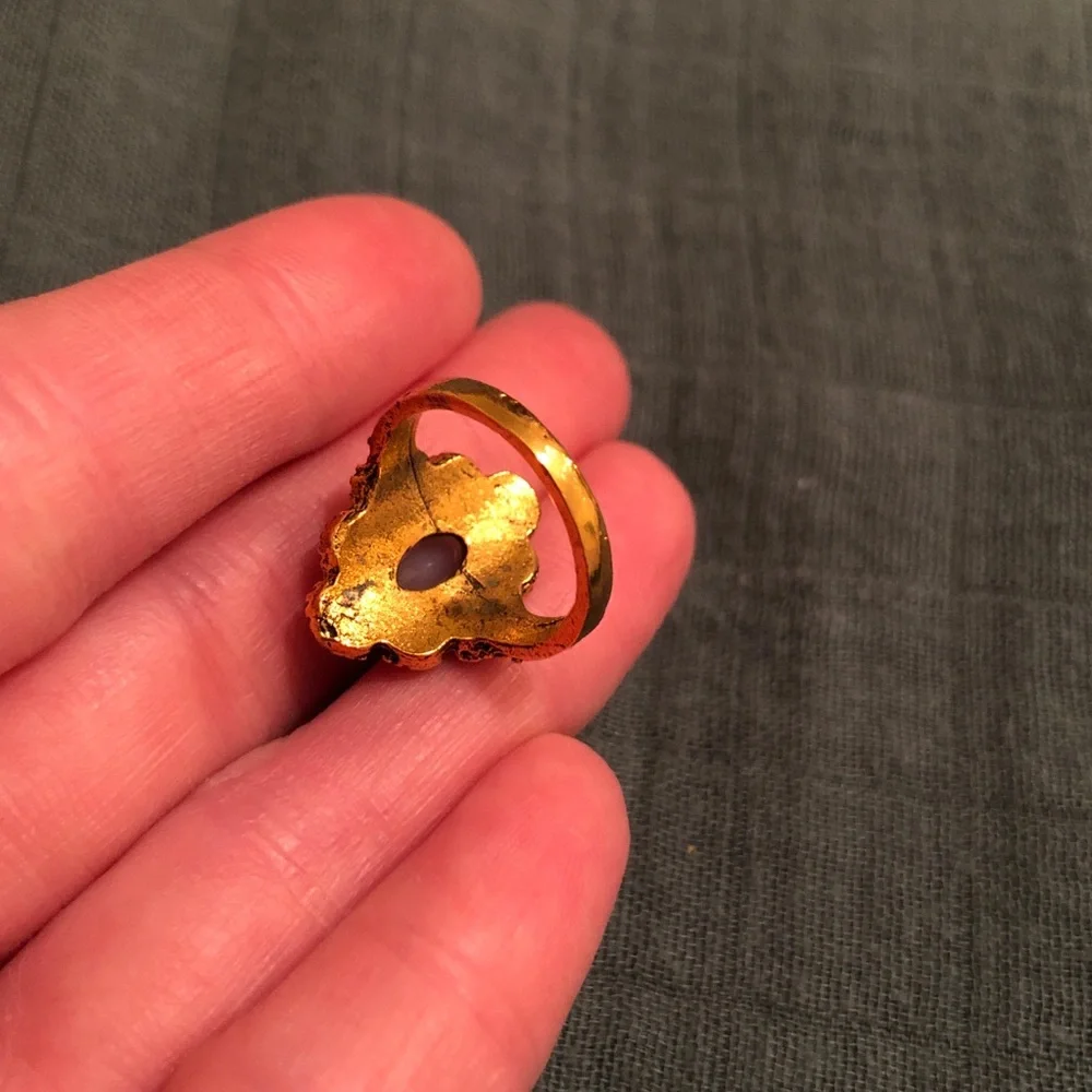Elegant Bronze Gold Tone and White Faux Stone Ring - Picture 7 of 10